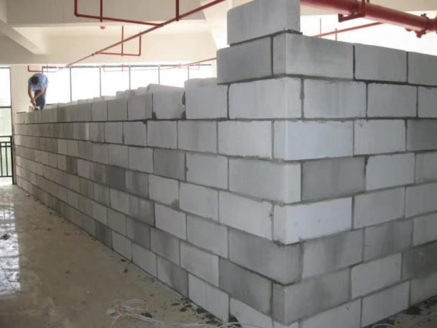 常德蒸压加气混凝土砌块承重墙静力和抗震性能的研究
